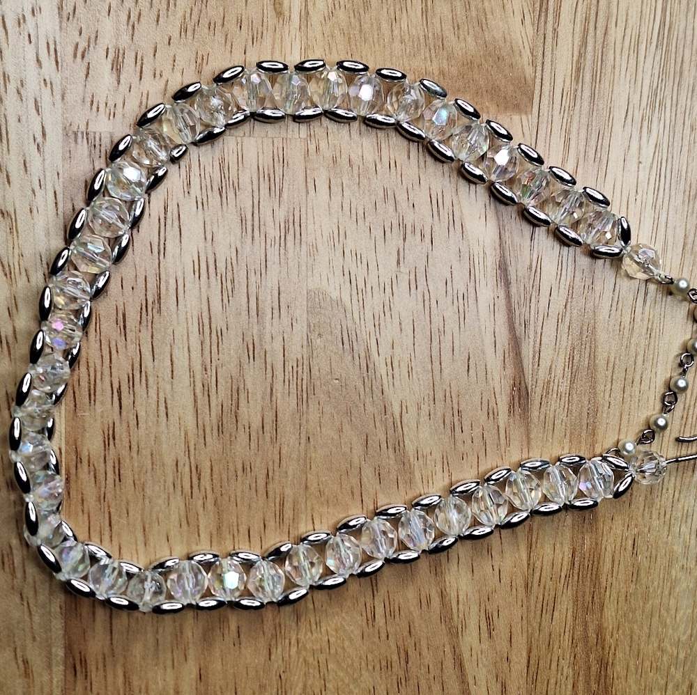 Chocker - Picture 2 of 8